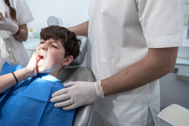 Best Emergency Root Canal Treatment in West Yarmouth, MA